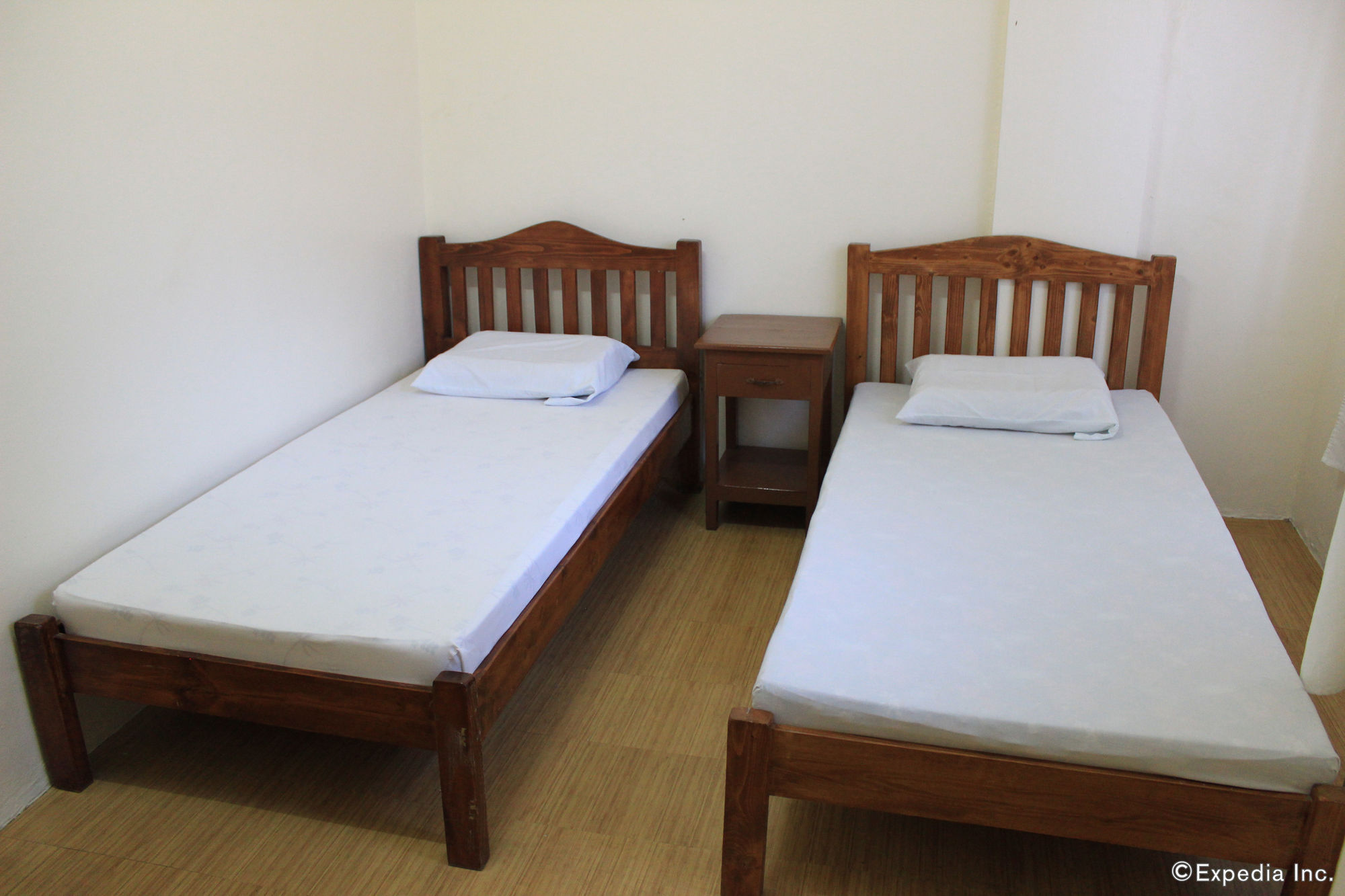 Coron Town Traveller'S Dormitory Exterior foto